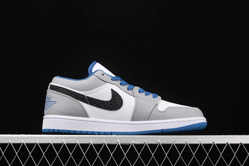 All categories Air Jordan Jordan series basketball shoes Air Jordan 1 Low Air Jordan 1 Low Shadow AJ1 Joe 1 gray blue and white first layer low-top cultural and leisure sports sneakers 553558-103